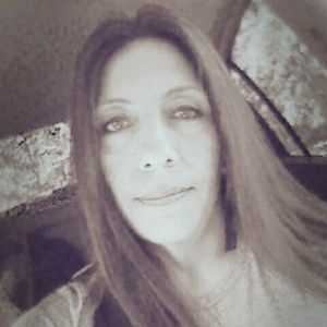 Meet your Posher, Ava